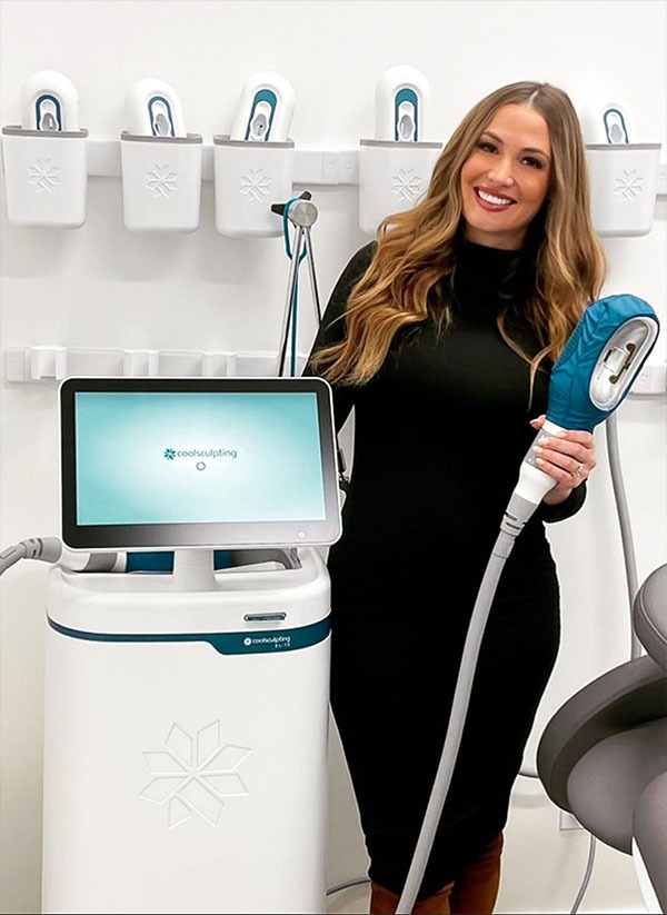 Coolsculpting vs Kybella