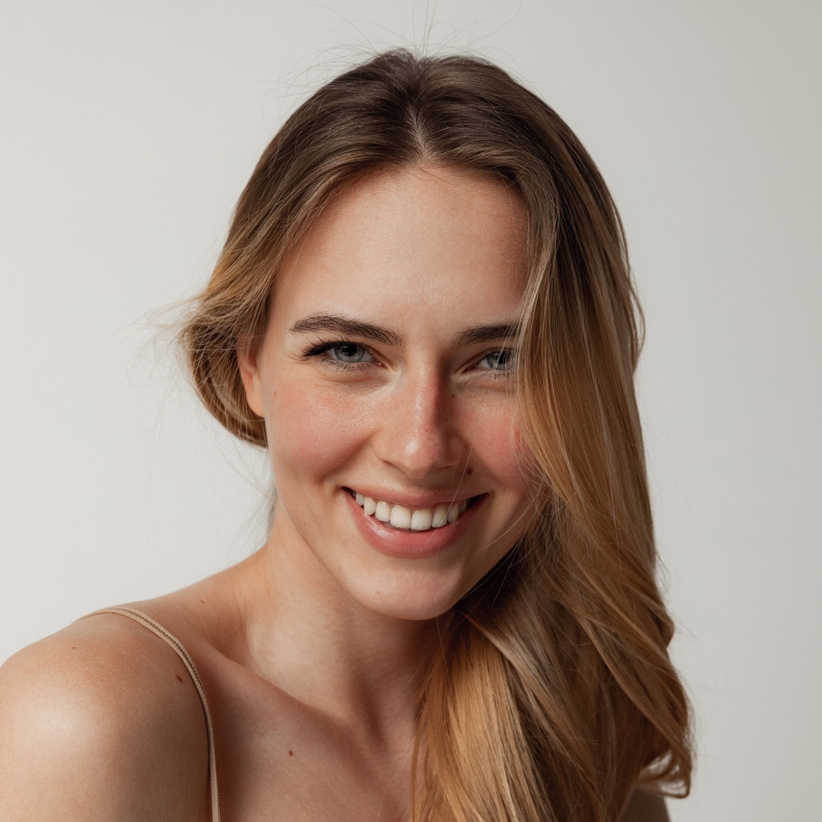 Erase lifelong expression lines